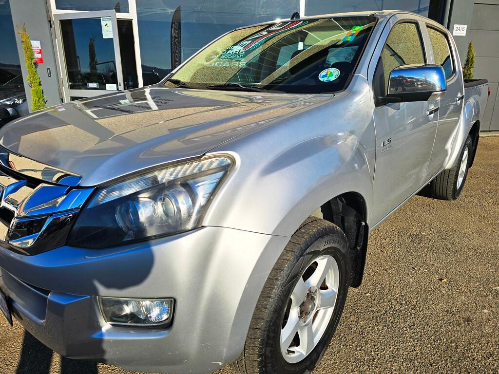Isuzu D-Max 2.5 TDI 163CV SOLAR 4WD