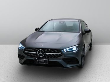 Mercedes-Benz CLA Sh.Brake - X118 - CLA Shooting Brake 200 d Premium 4matic auto