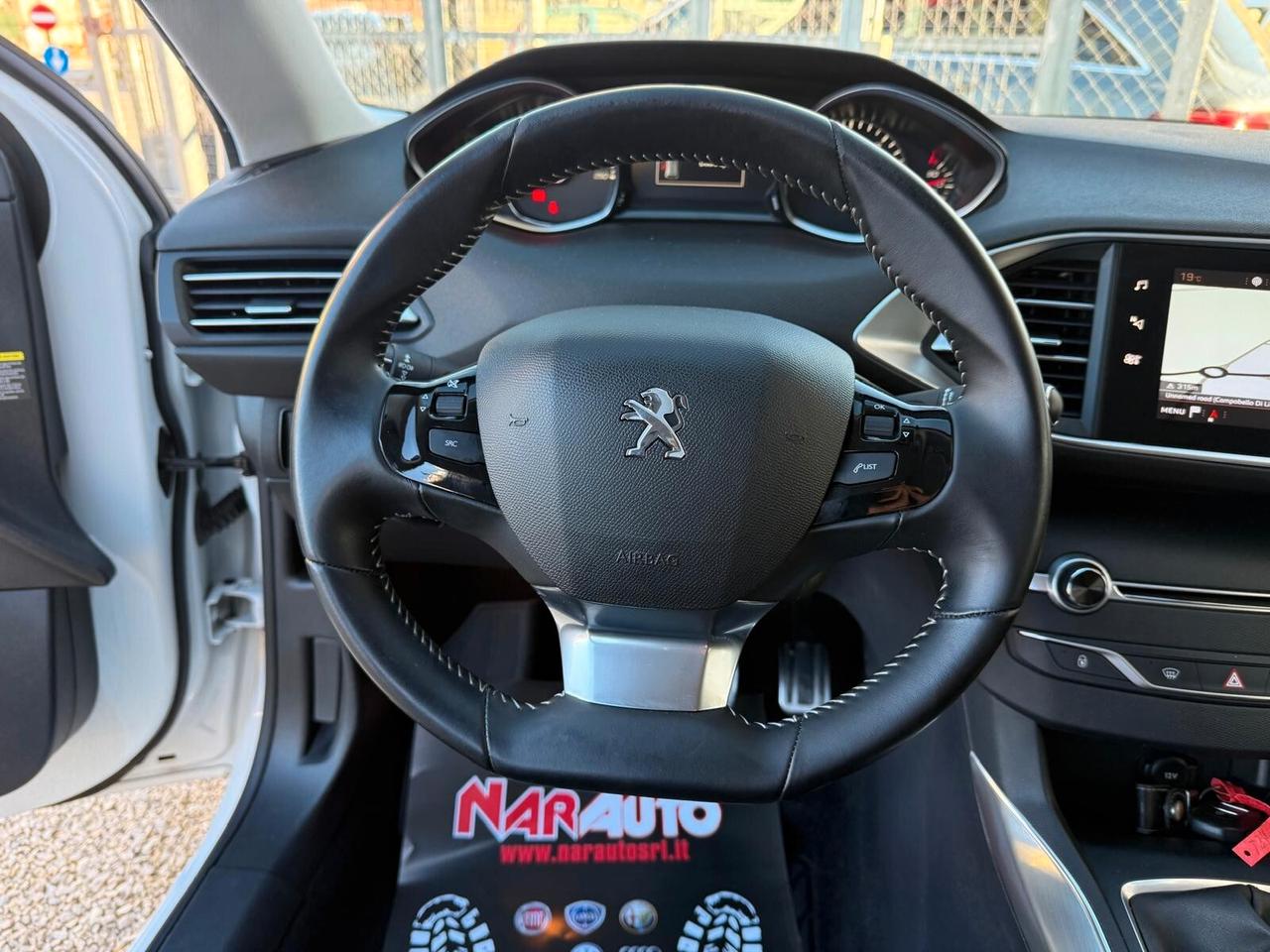 Peugeot 308 BlueHDi 130 S&S Allure