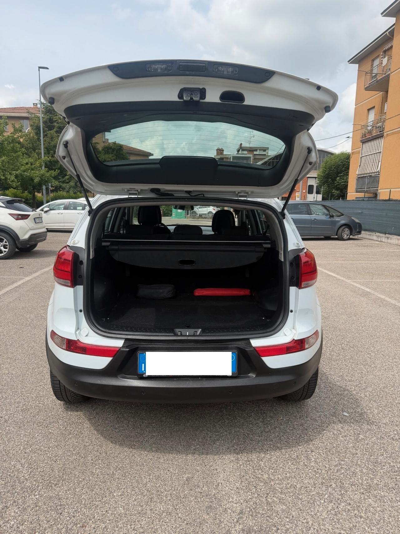 Kia Sportage 1.6 Gpl - NEOP. - 12 MESI DI GARANZIA -