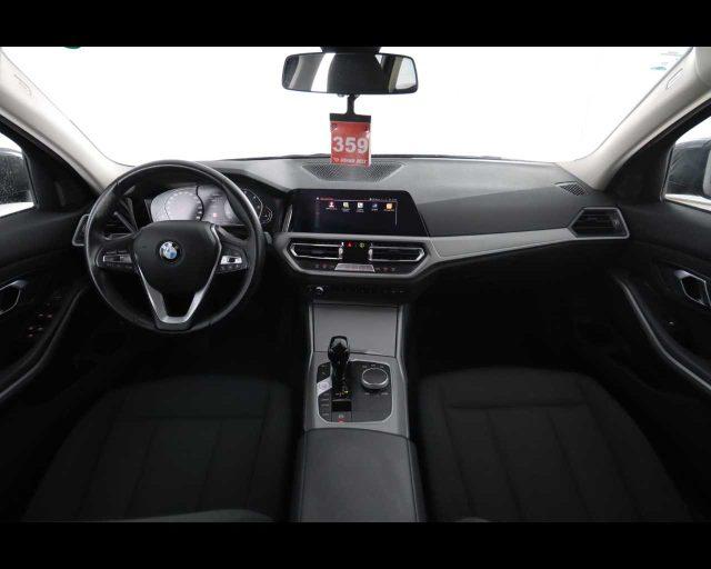 BMW 318 d 48V Touring Business Advantage