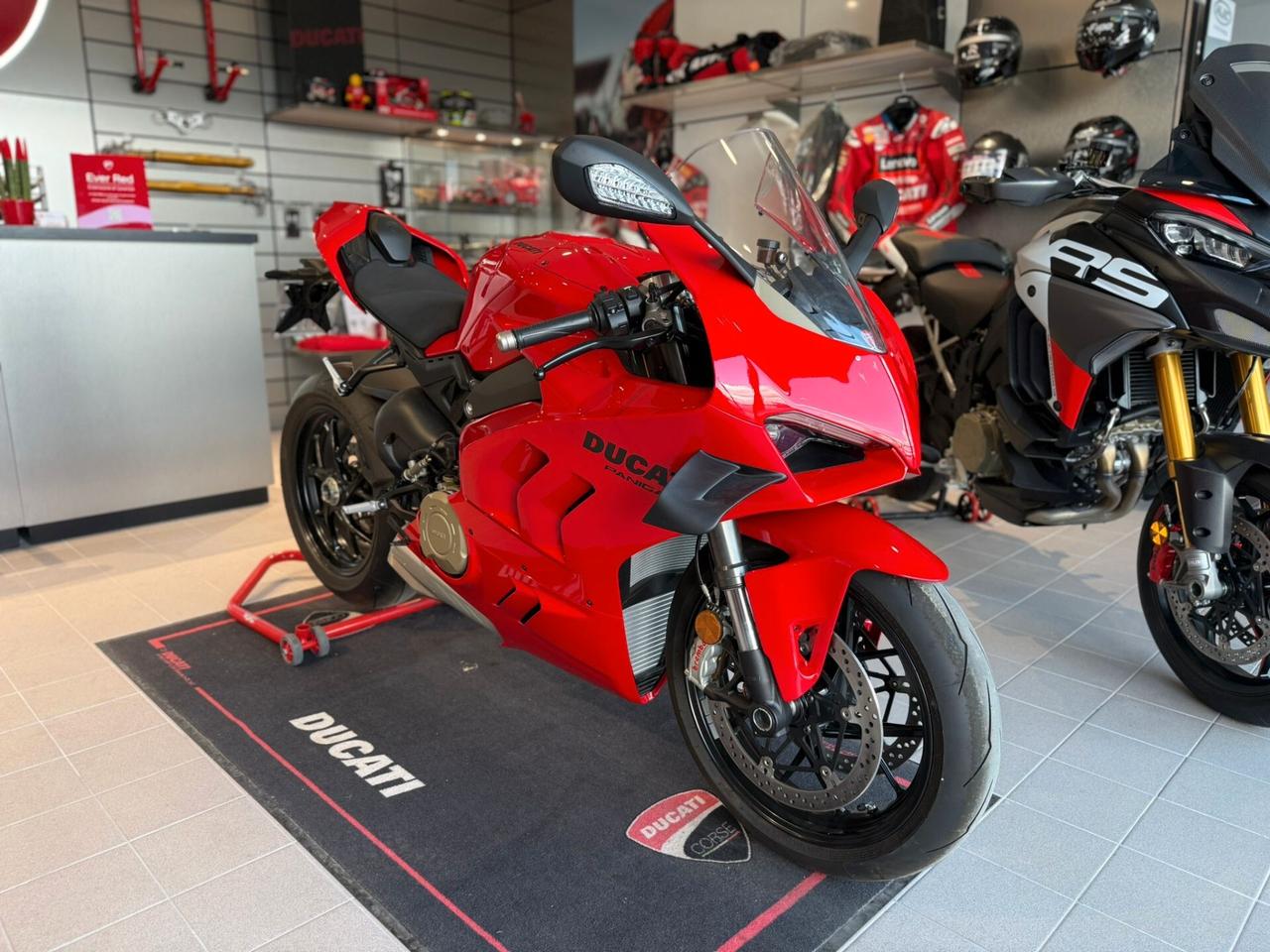 Ducati Panigale V4 MY 2024 NUOVA!