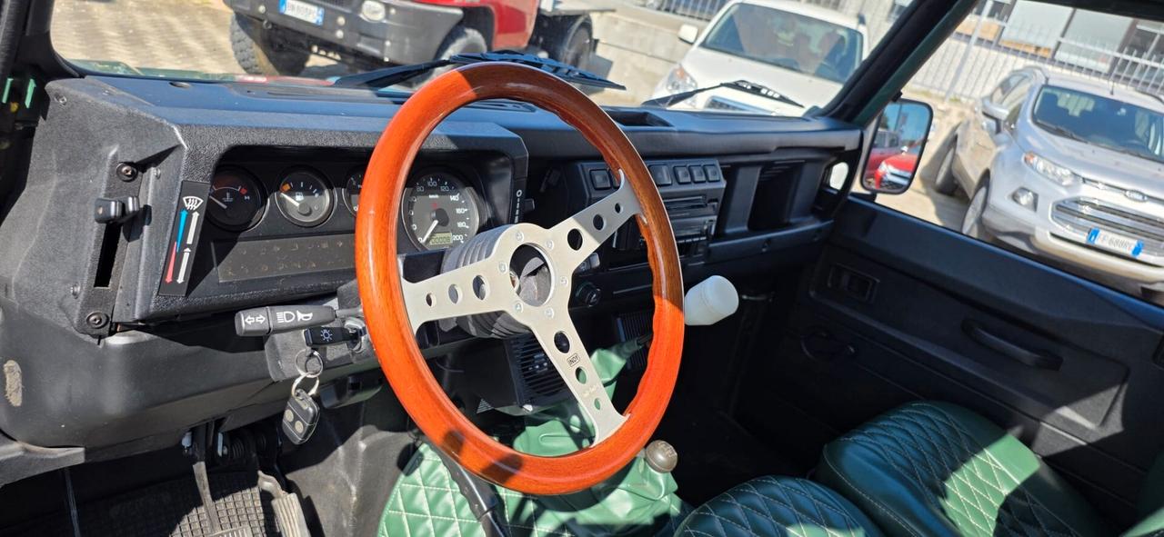 LAND ROVER DEFENDER 90 TD5 PICK UP