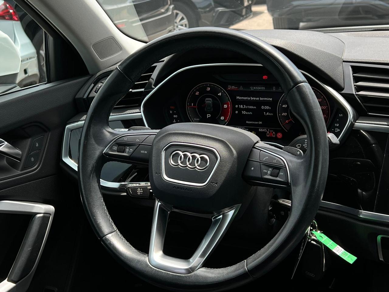 Audi Q3 35 TDI S tronic line edition
