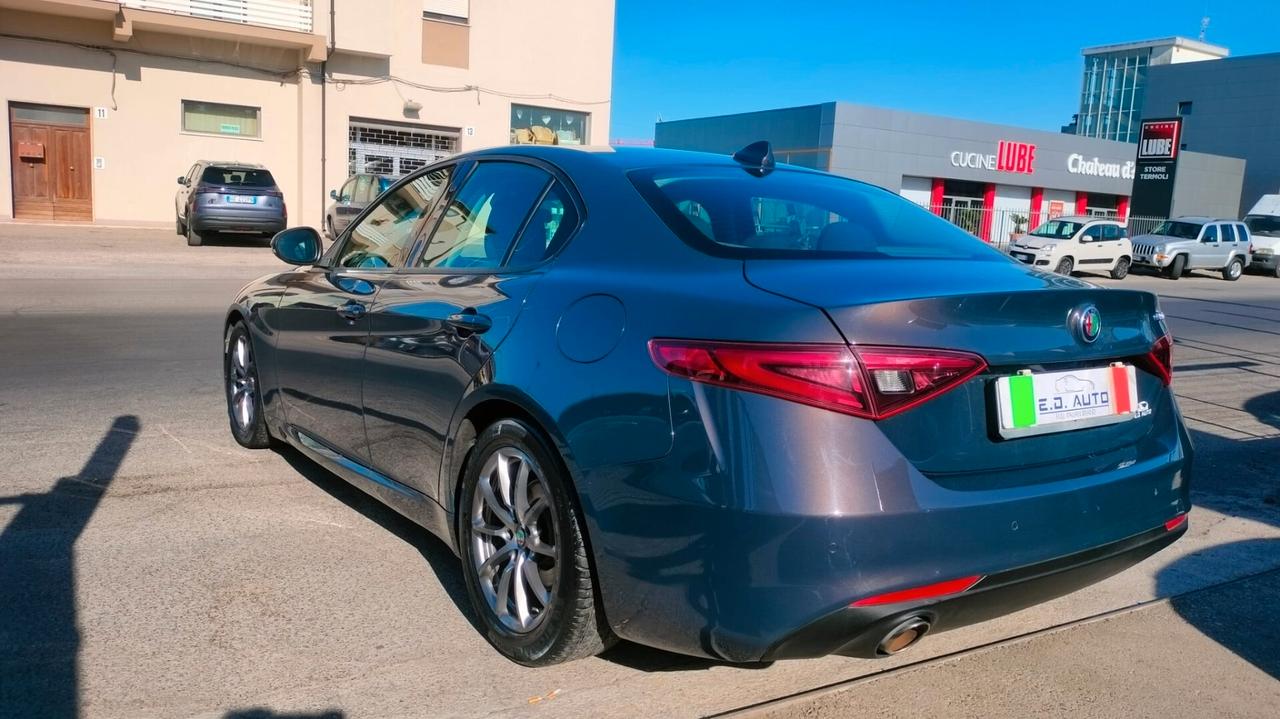 Alfa Romeo Giulia 2.2 Turbodiesel 150 CV AT8 Super