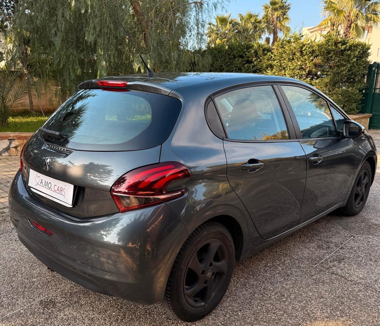 Peugeot 208 1.4 HDi 68 CV 5 porte Allure COME NUOVA