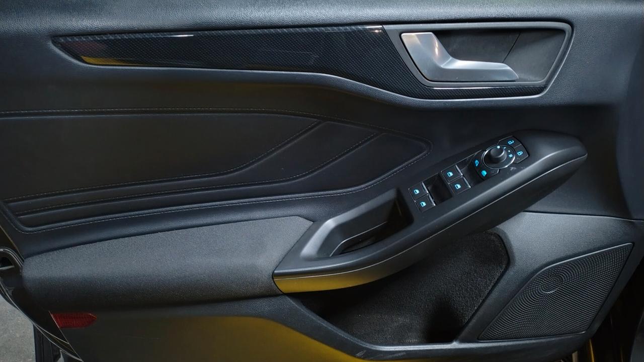 Ford Focus 1.5 EcoBlue 120 CV ST-LINE