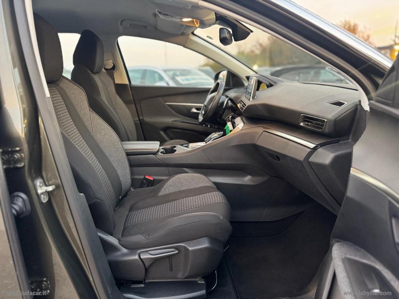 PEUGEOT 3008 BlueHDi 130 S&S EAT8 Allure