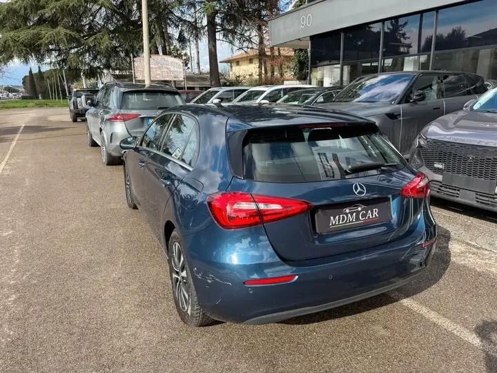 Mercedes-benz A 160 d Premium