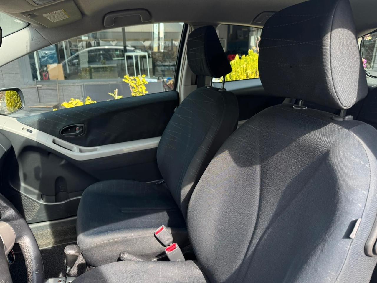 Toyota Yaris 1.3 3p. AUTOMATICA