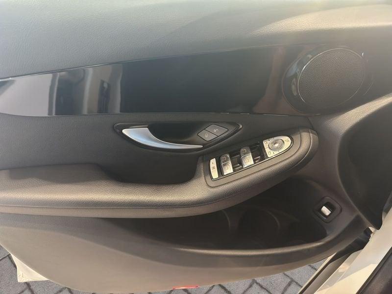 Mercedes-Benz GLC Coupé GLC 200 d 4Matic Coupé Sport