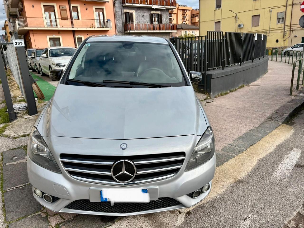 MERCEDES B 180 AUTOMATICA