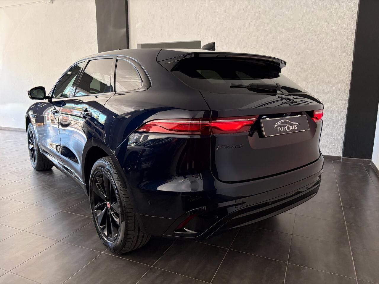 Jaguar F-Pace 2.0 D 204 CV AWD aut. R-Dynamic SE