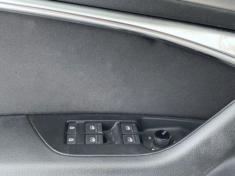 Audi A6 A6 Avant 40 2.0 TDI S tronic Business Sport ** TETTO PANORAMICO **