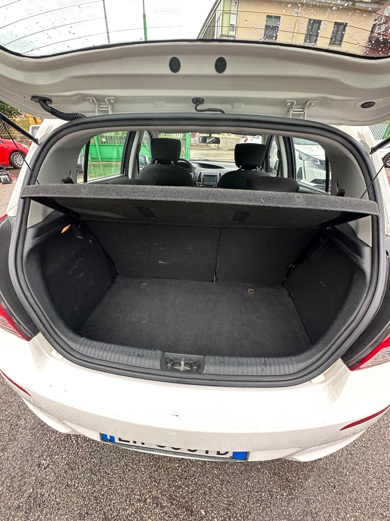 Hyundai i20 1.2 5p. BlueDrive GPL Sound Edition