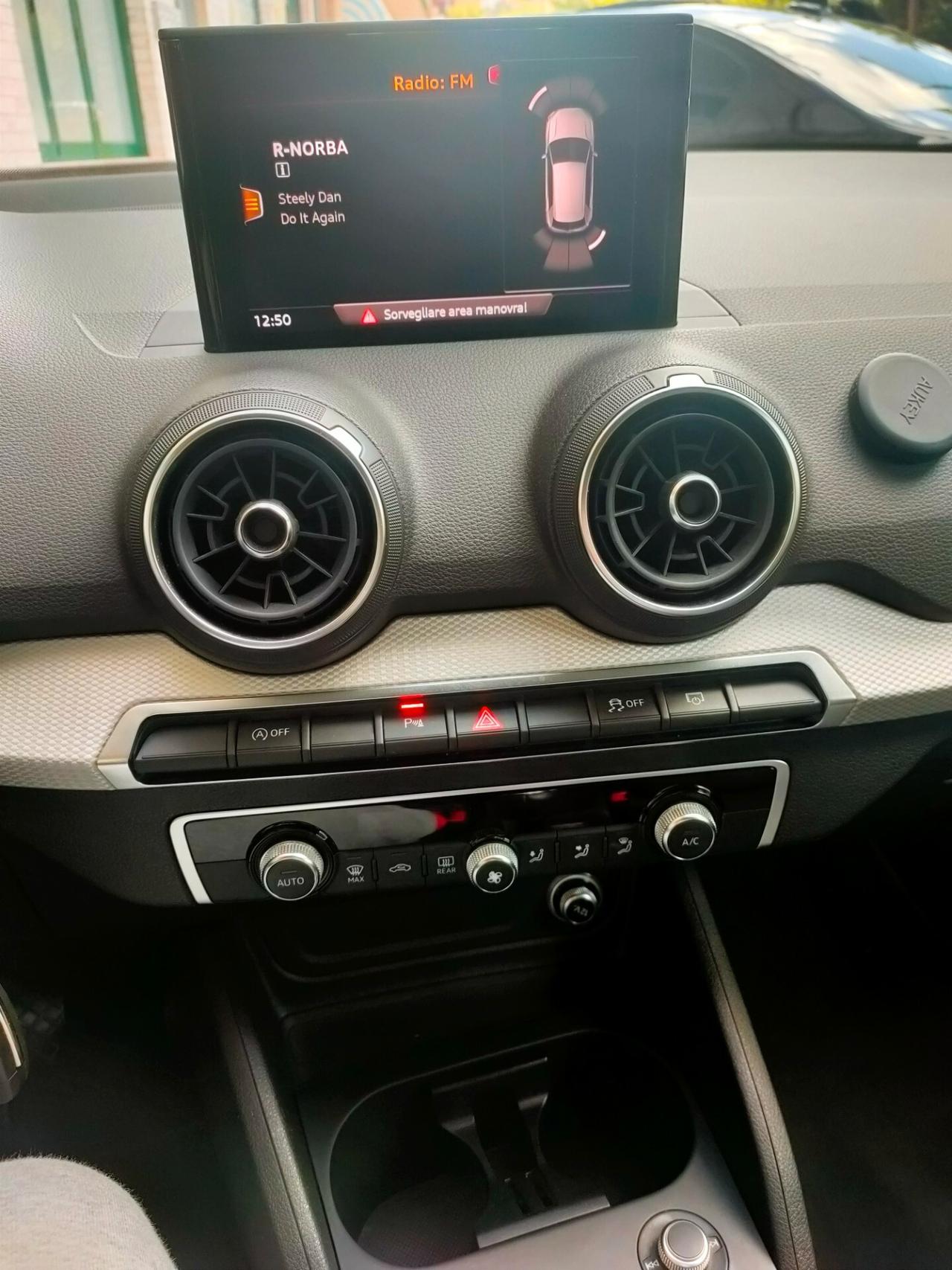 Audi Q2 1.6 TDI Business