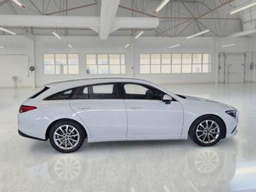MERCEDES-BENZ CLA 180 d Automatic Shooting Brake Business Extra