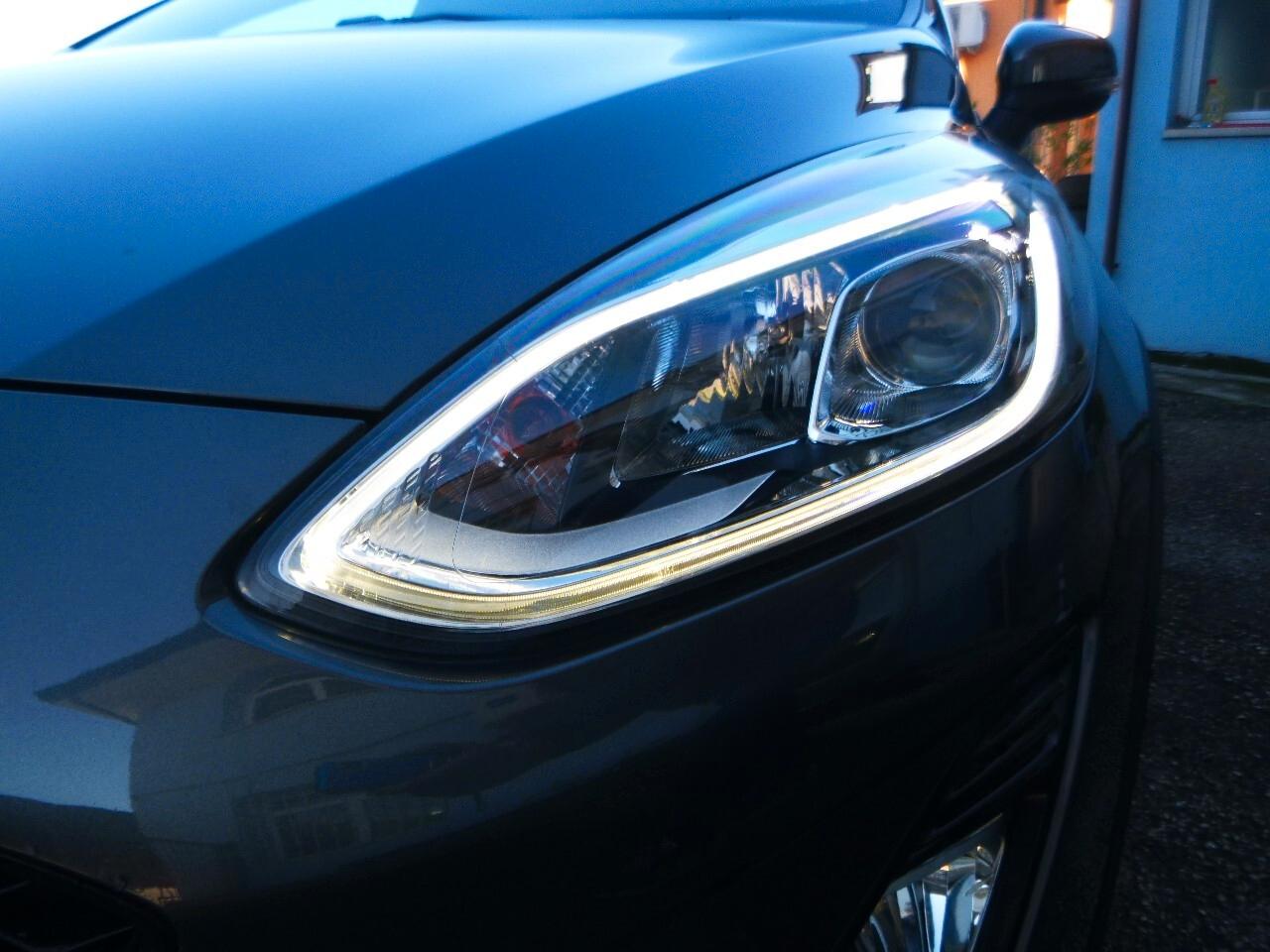 Ford Fiesta Active 1.0 Ecoboost Start&Stop NEOPATENTATO