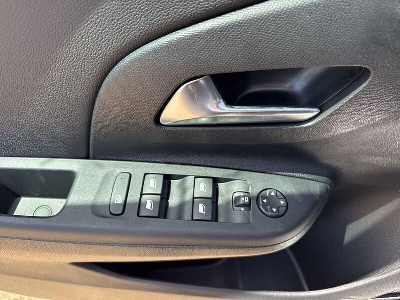 Opel Corsa 1.2 100 CV