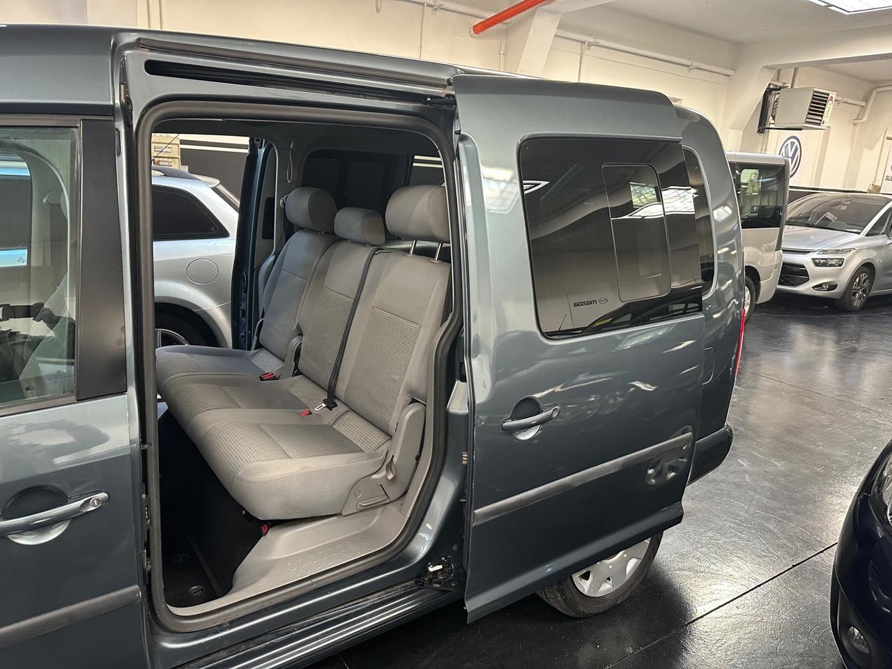 Volkswagen Caddy MAXI 7posti 2.0 Ecofuel 5p. Trendline Maxi