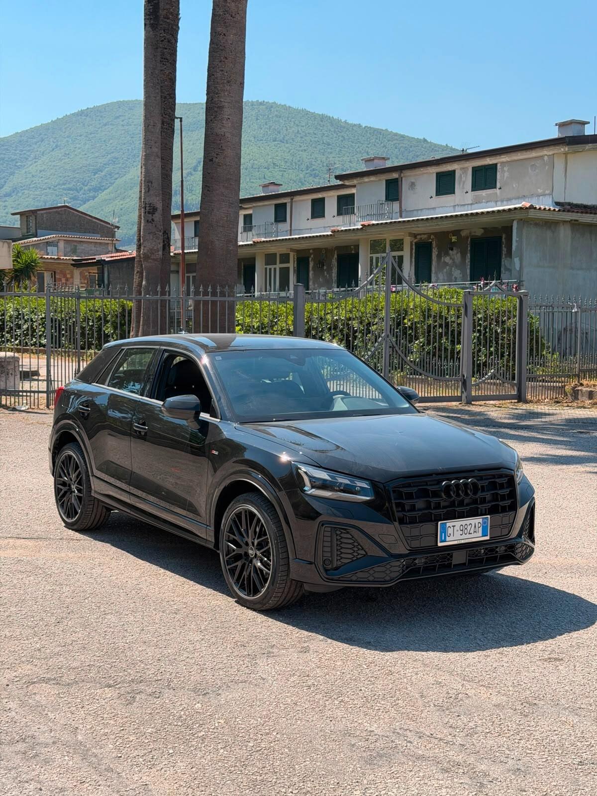 Audi Q2 30 TDI S line Edition