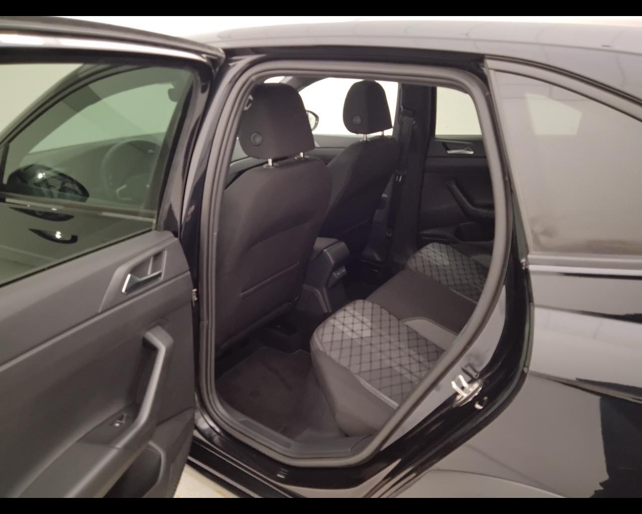 VOLKSWAGEN Taigo - Taigo 1.0 tsi R-Line 115cv dsg