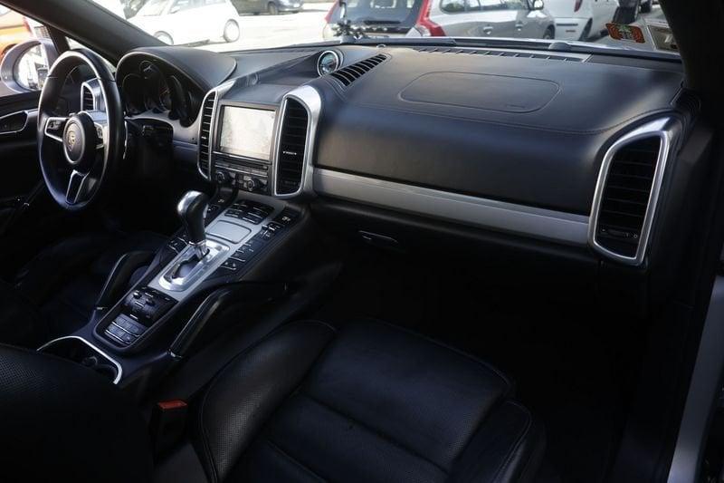 Porsche Cayenne Porsche Cayenne 3.6 GTS TETTO PANORAMICO Unicoproprietario