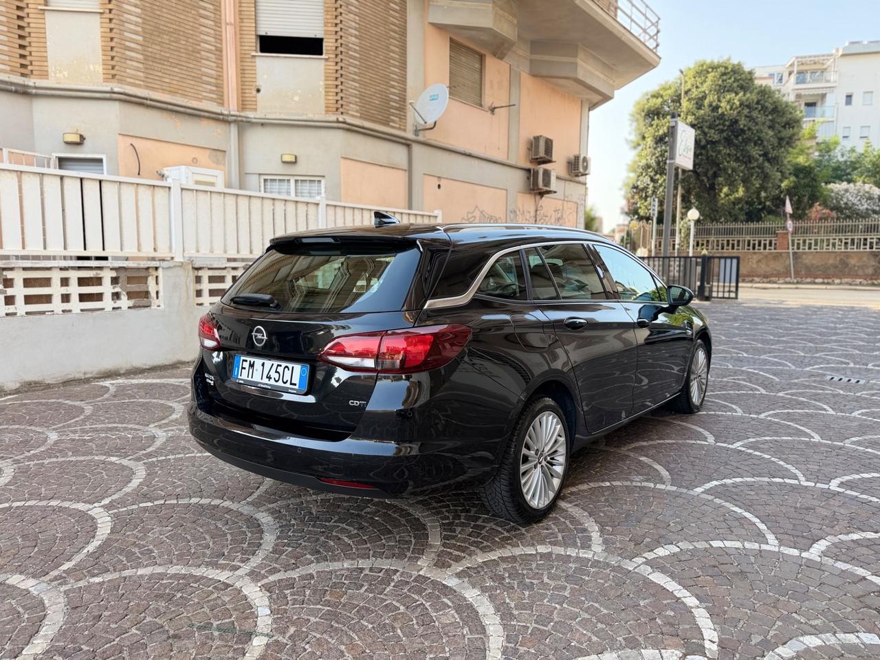 Opel Astra 1.6 CDTi 110CV Start&Stop Sports Tourer Innovation