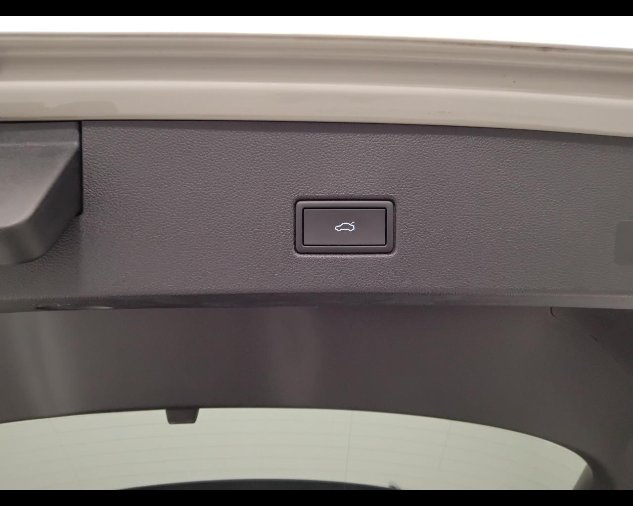 VOLKSWAGEN T-Roc I 2022 - T-Roc 1.5 tsi R-Line dsg