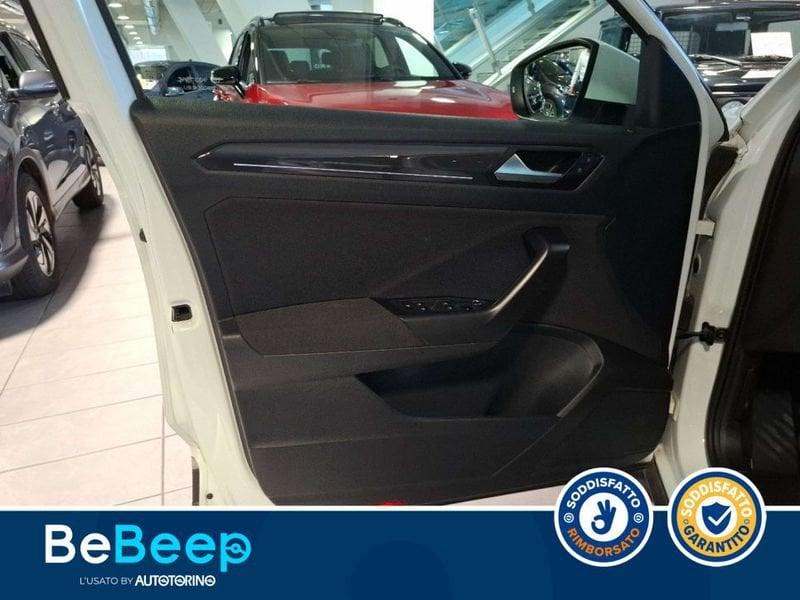 Volkswagen T-Roc 1.6 TDI ADVANCED