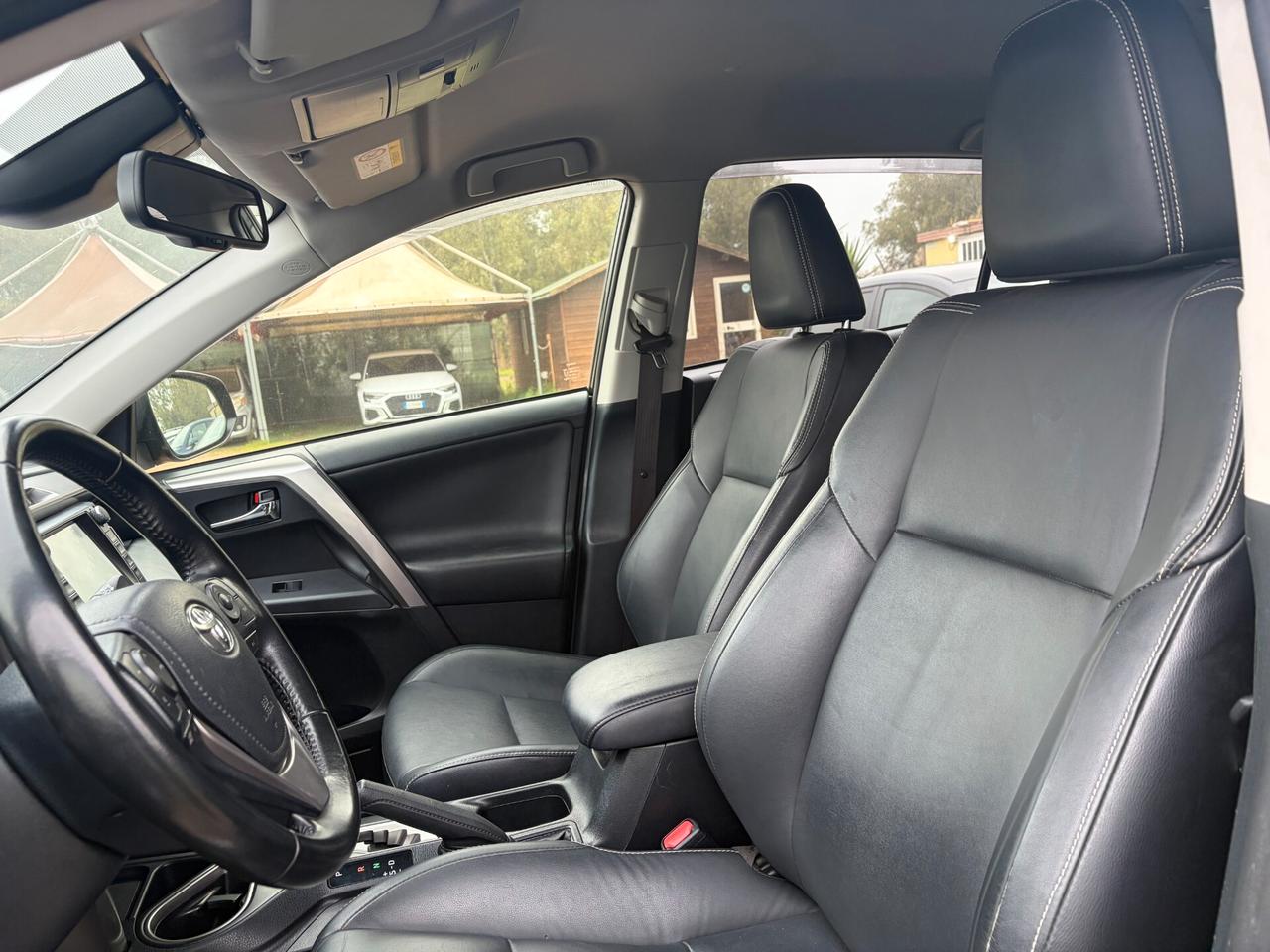 TOYOTA RAV4 2.5 HYBRID 2WD 72.000 KM ANNO 2017