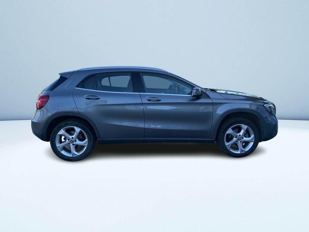 Mercedes GLA 180 180 Sport 7G-DCT