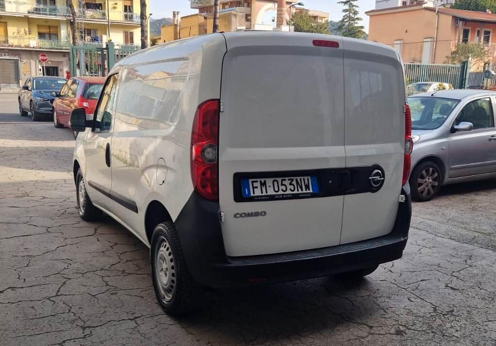 Opel Combo 1.6 CDTI 105CV PC-TN Van Blitz (1000kg) E6