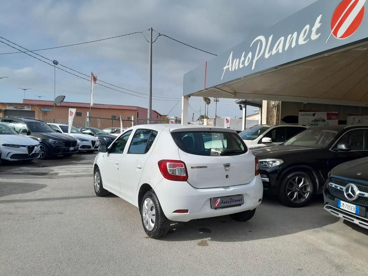 Dacia Sandero 0.9 TCe 12V T-GPL 90 Start&Stop SS Lauréate Family
