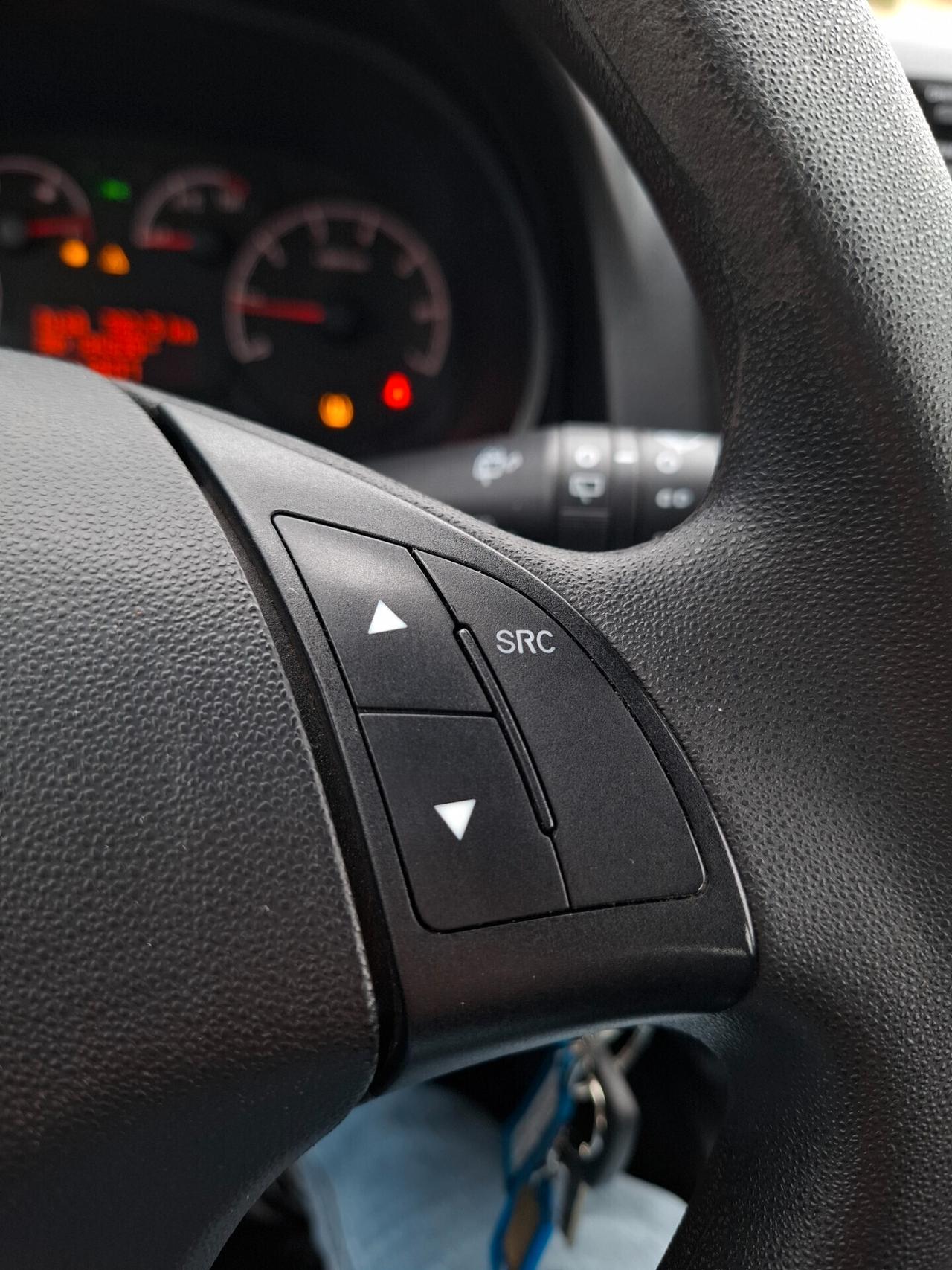 OPEL COMBO 1.6 MJT 120CV 5 POSTI-climatronic*