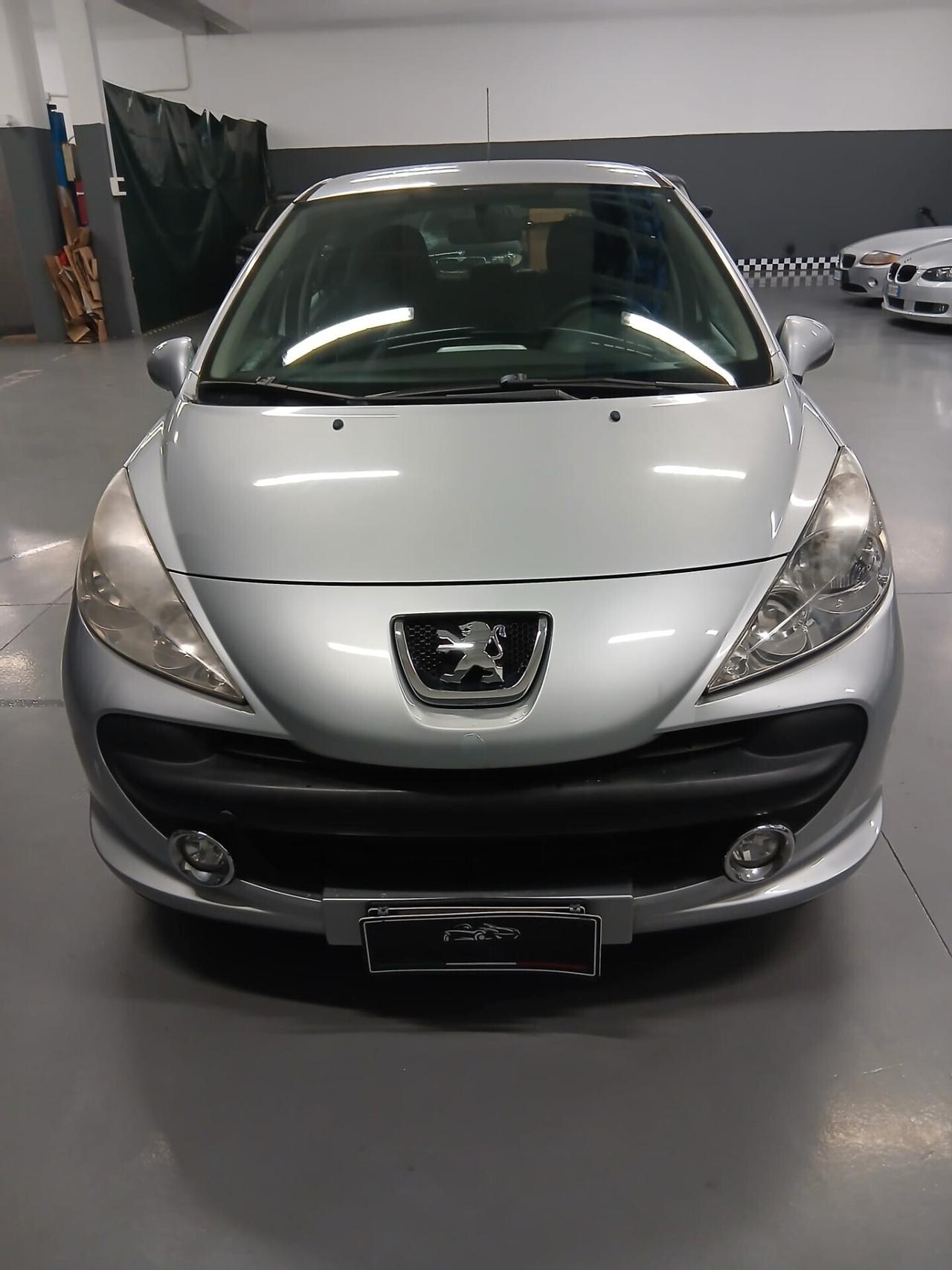 Peugeot 207 1.4 8V 75CV 5p. Energie Sport ECO GPL
