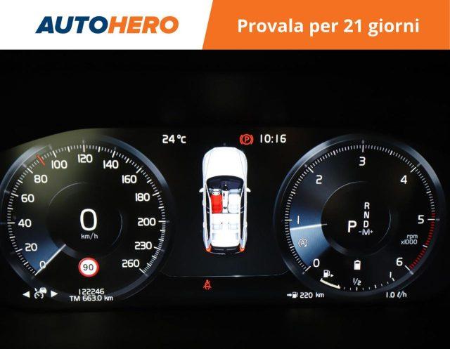 VOLVO XC60 B4 (d) AWD Geartronic Inscription