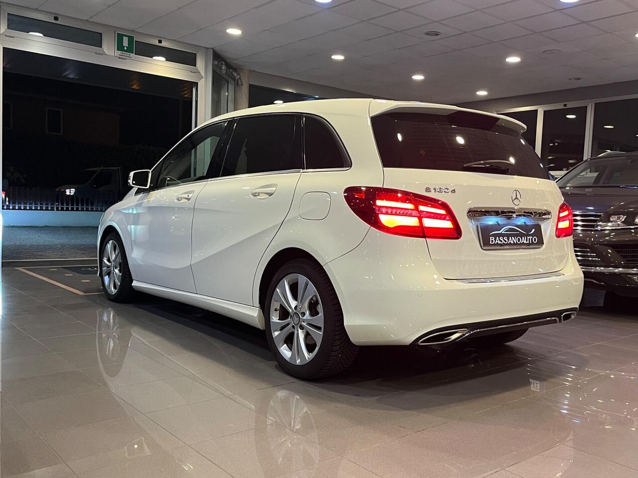 Mercedes-benz B 180 B 180 d (cdi) SPORT auto 88.000 KM !!!