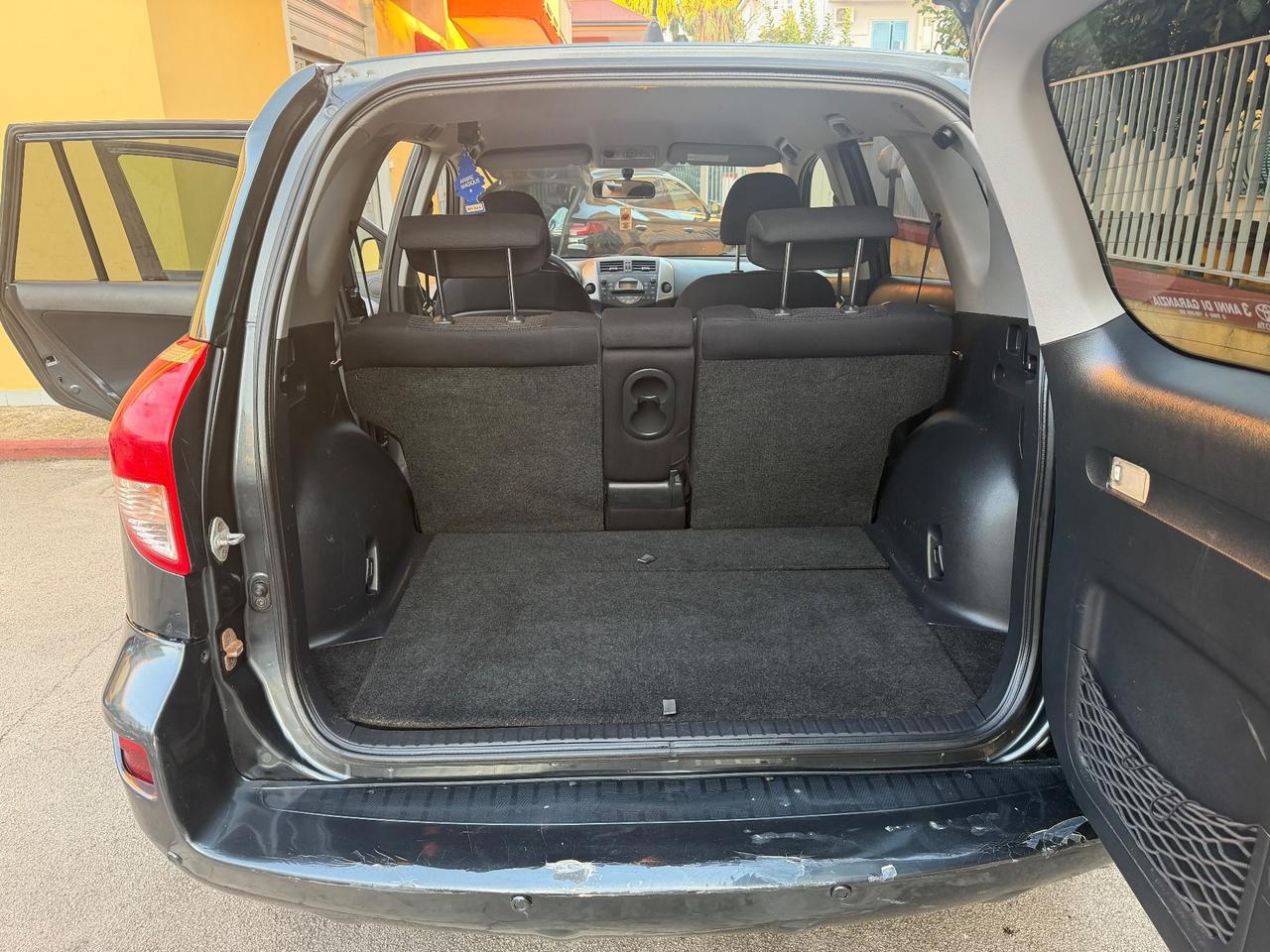 Toyota RAV 4 RAV4 Crossover 2.2 D-4D 136 CV DPF Sol