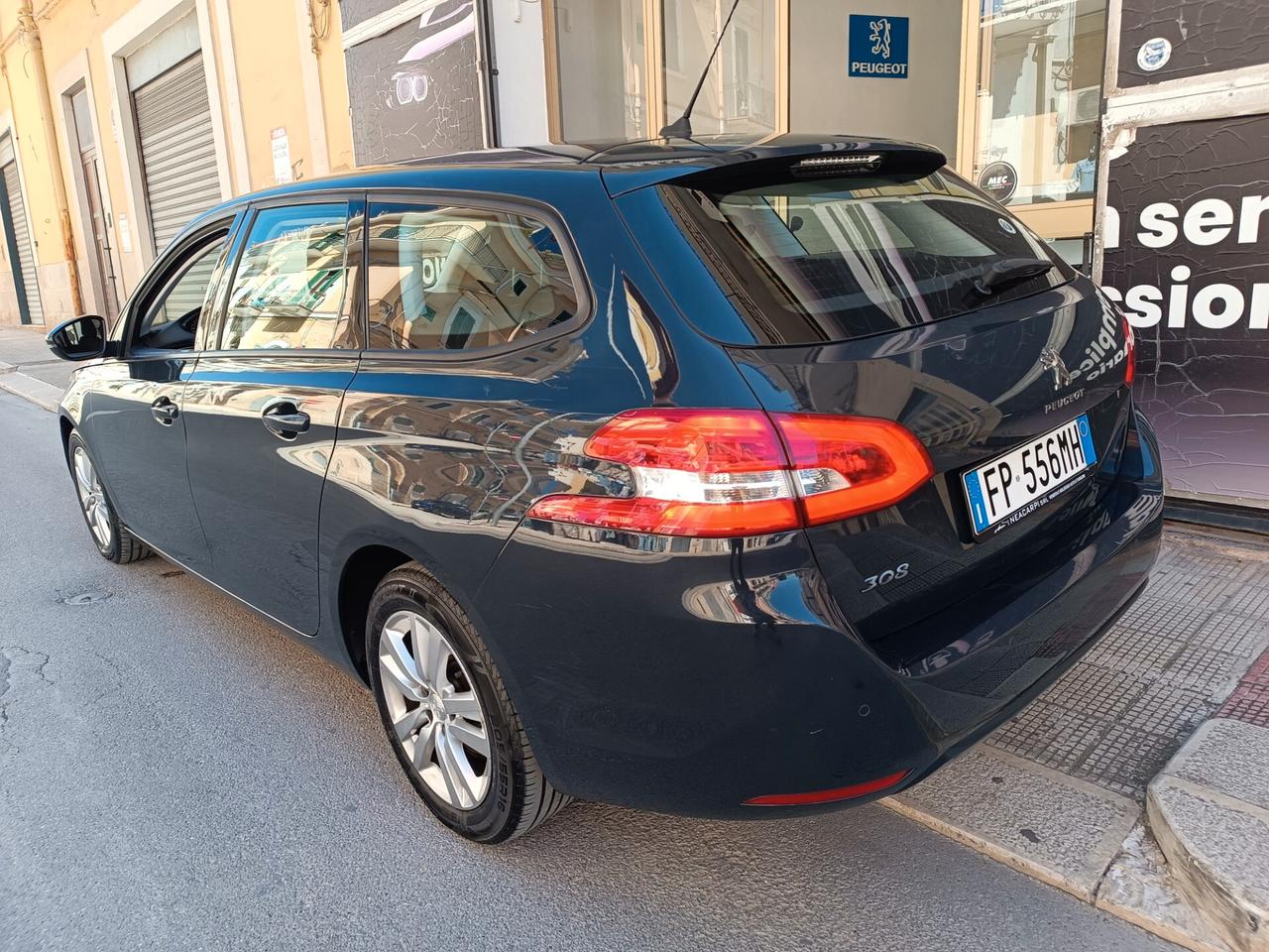 Peugeot 308 1600 BlueHDi 100 CV SW Business NAVI