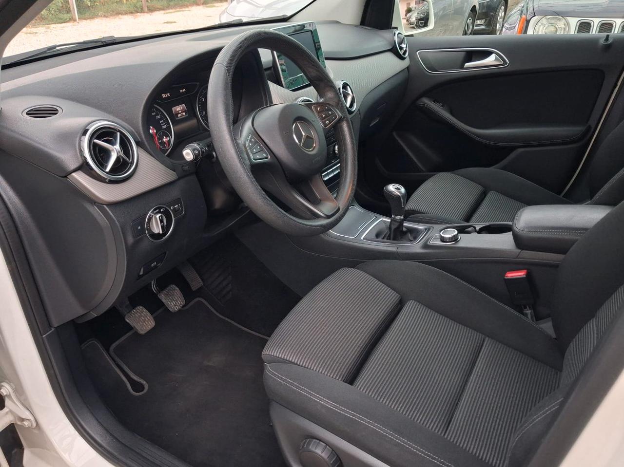 Mercedes B 180 D Executive E6 FL