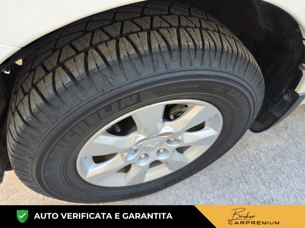 Mitsubishi Pajero 3 Porte Pajero 3.2 cr Intense 3p auto