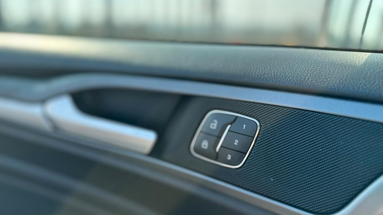 Ford Mondeo 2.0 TDCi 150 CV S&S Powershift 5 porte Vignale