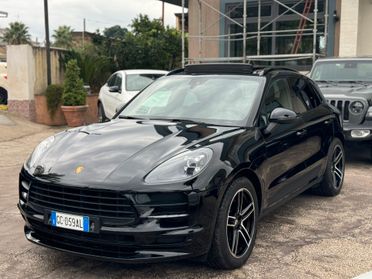 Porsche Macan 2.0 TOTAL BLACK TETTO
