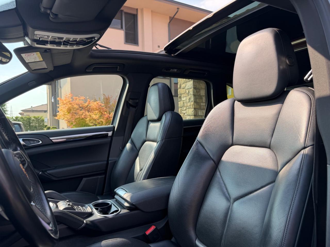 Porsche Cayenne 3.0 Diesel platinum
