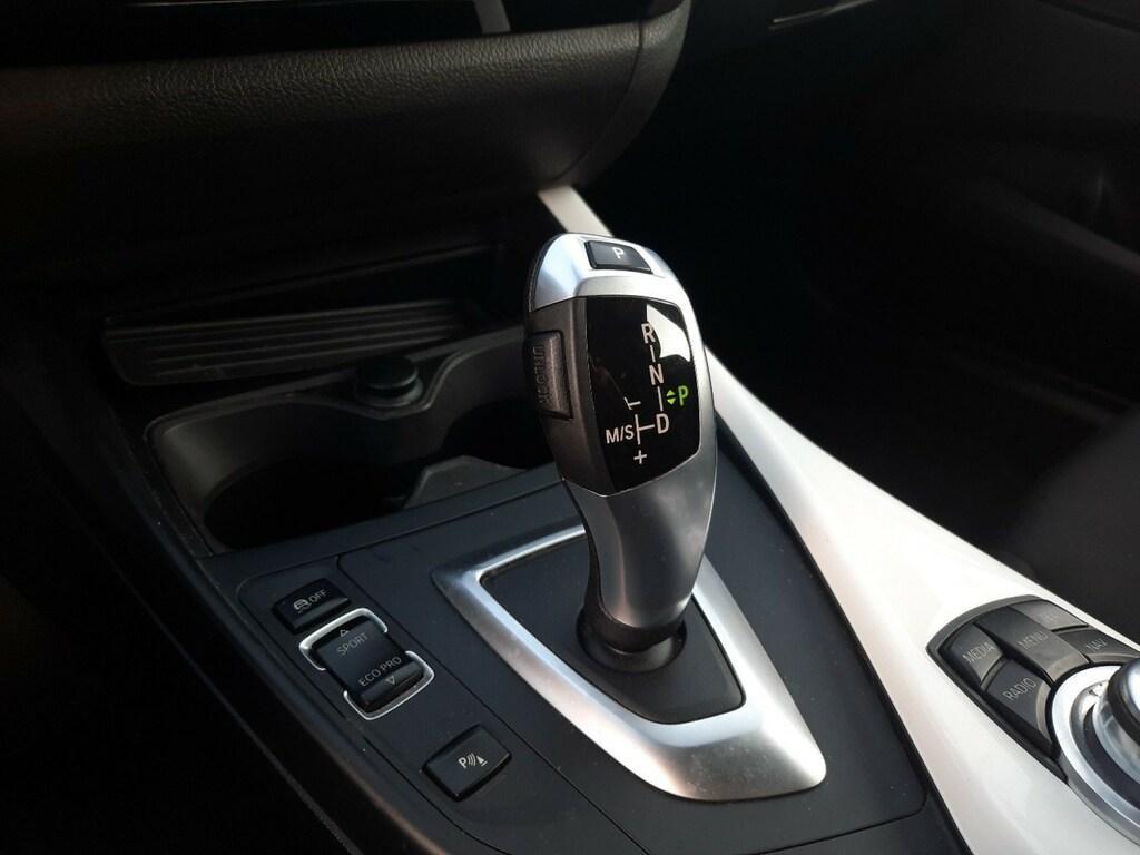 BMW Serie 1 5 Porte 118 d Urban Auto