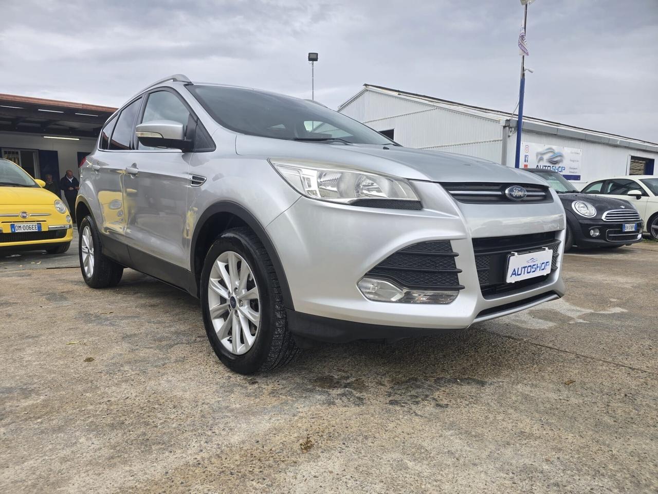 Ford Kuga 2.0 TDCI 120 CV S&S 2WD Titanium