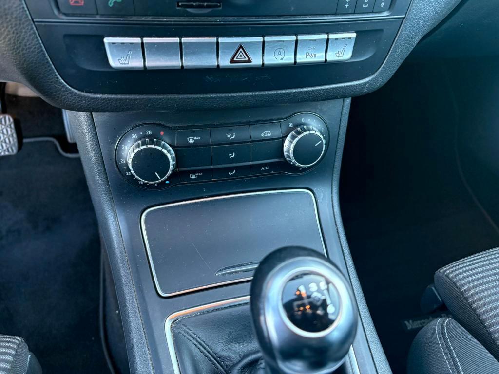 Mercedes B 180 1.5 D 109 CV Sport