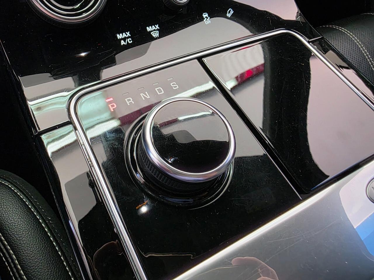 Land Rover Range Velar 2.0D I4 240 CV HSE 2019