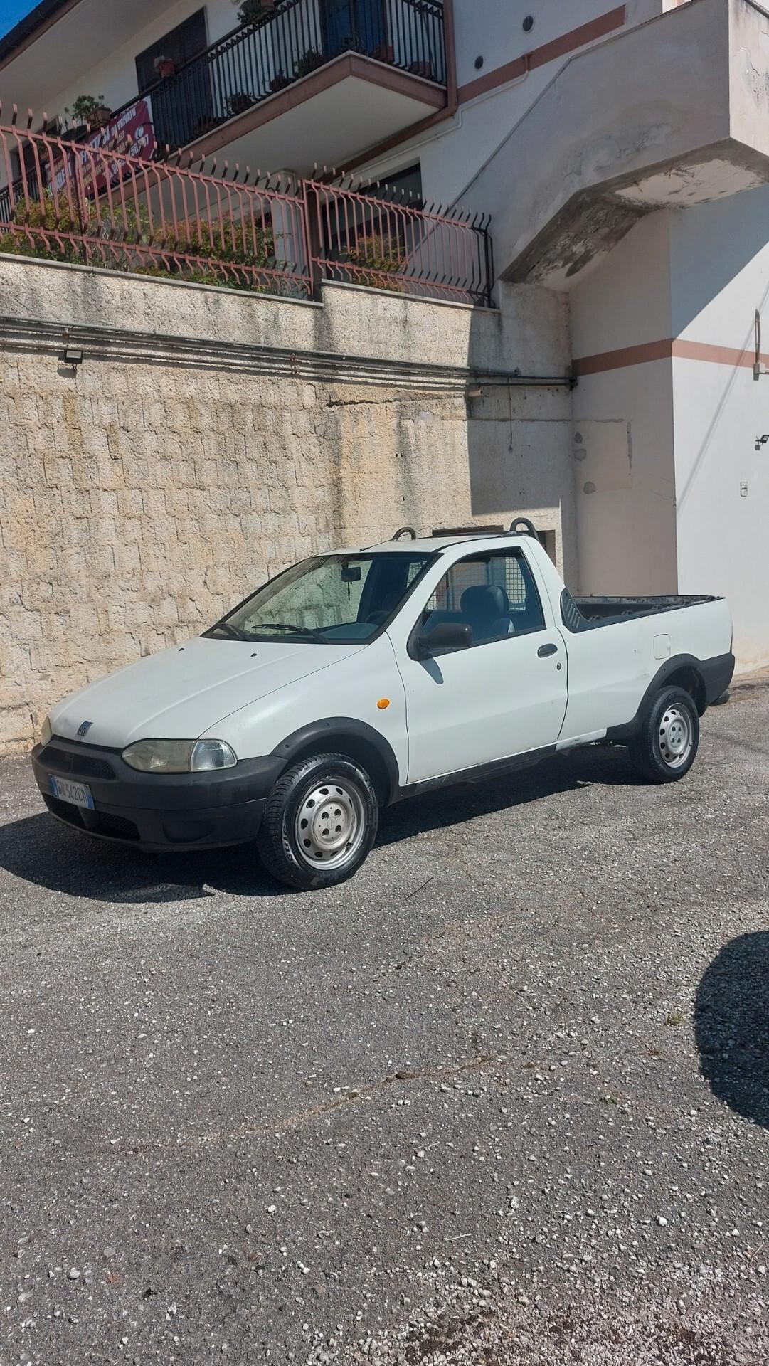 Fiat Strada 1.9 diesel Pick-up